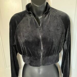 Cropped Black Women's Jacket Size Small (T100)